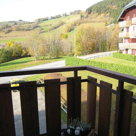 Appartement Au Pied Des Pistes, Avec Vue Sur La Montagne بيرنيكس المظهر الخارجي الصورة