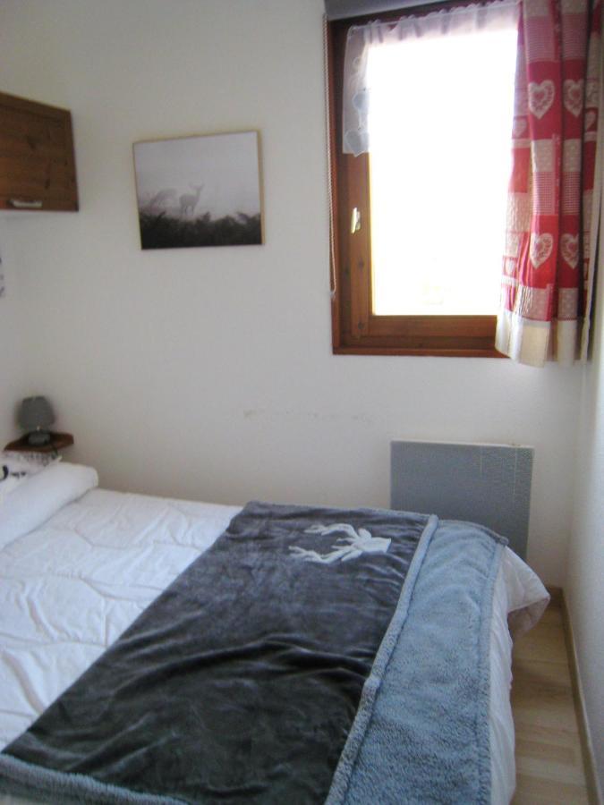 Appartement Au Pied Des Pistes, Avec Vue Sur La Montagne بيرنيكس المظهر الخارجي الصورة